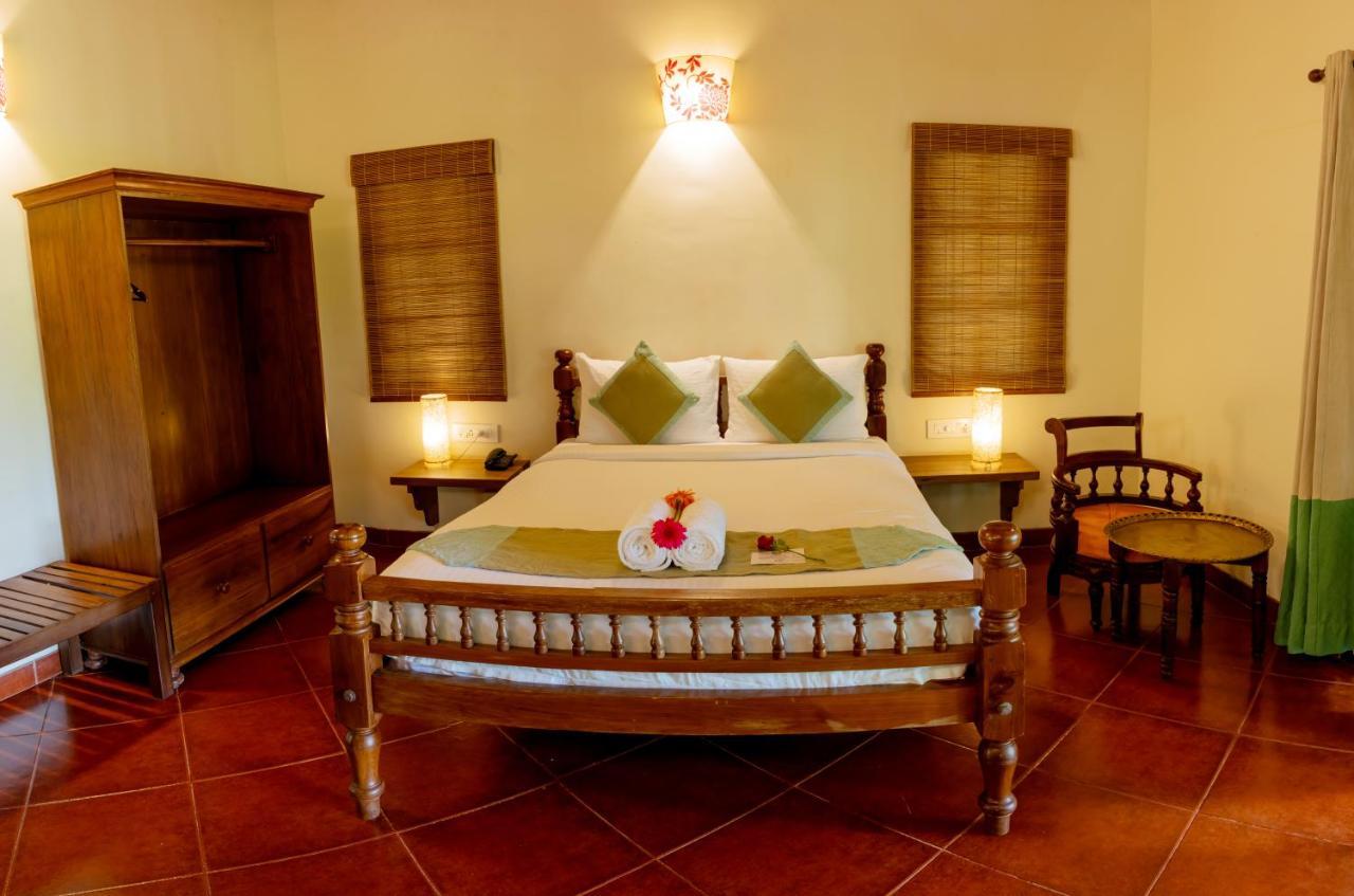 Raindrops Resorts Sultan Bathery Eksteriør billede
