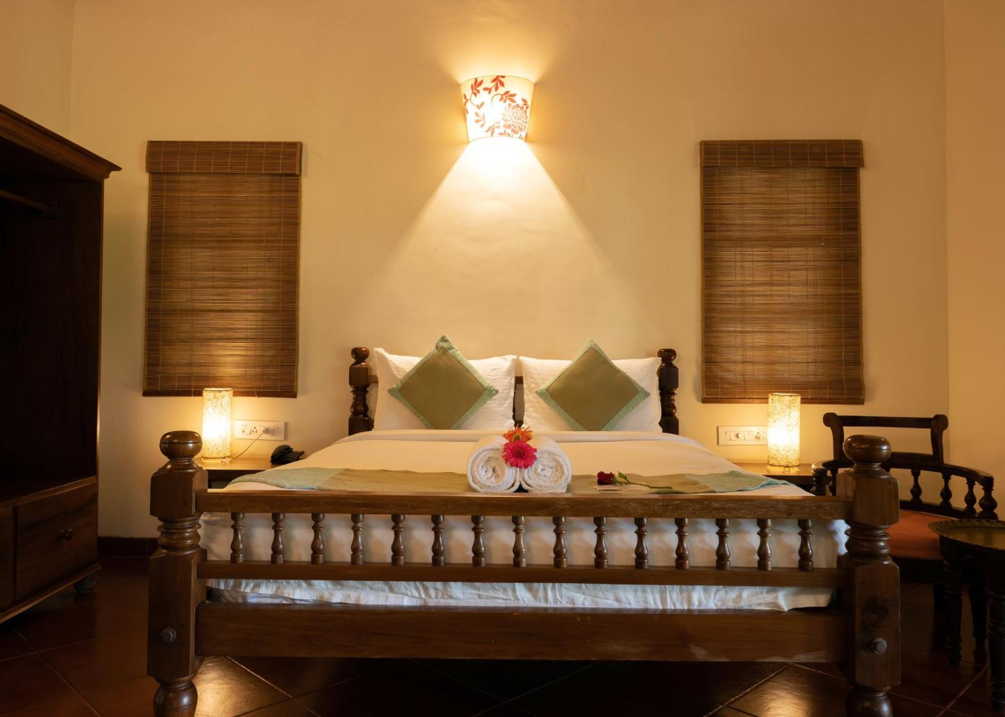 Raindrops Resorts Sultan Bathery Eksteriør billede
